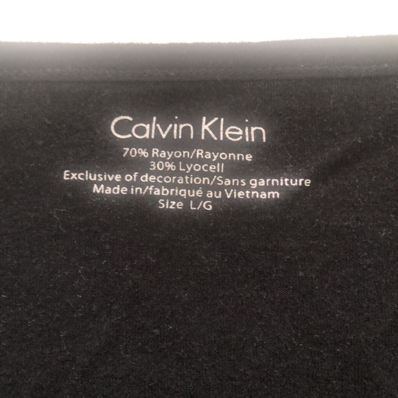 Calvin Klein black top with zipper sleeves that are functional scoop neck design - Picture 5 of 9